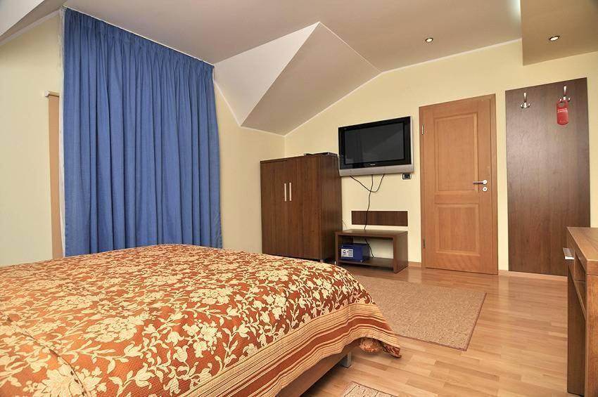 Villa Vitoria Giroc Quarto foto