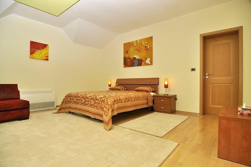 Villa Vitoria Giroc Quarto foto
